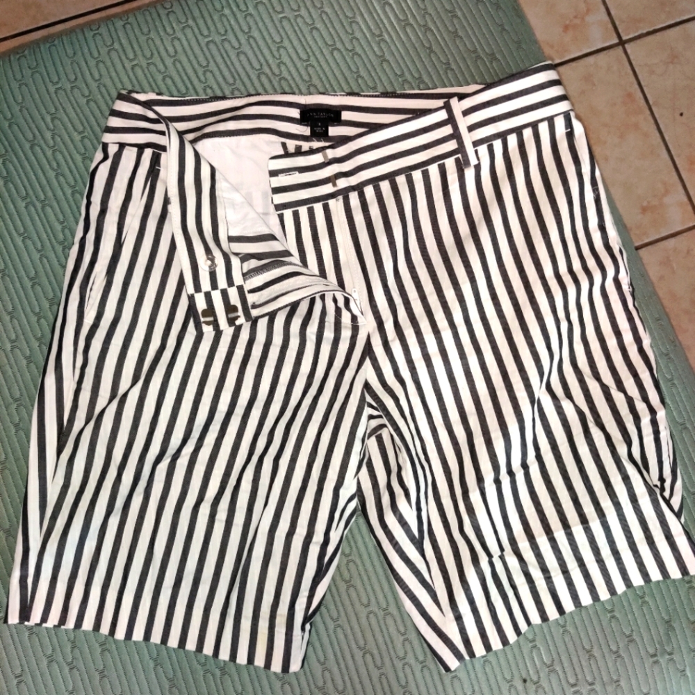 NWOT Ann Taylor Striped Dress Shorts Summer Spring 4 Pockets